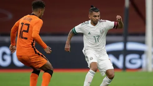 Corona dijo que quiere terminar su carrera en México.