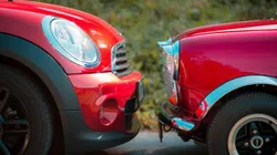 Cómo quitar rayones profundos del auto