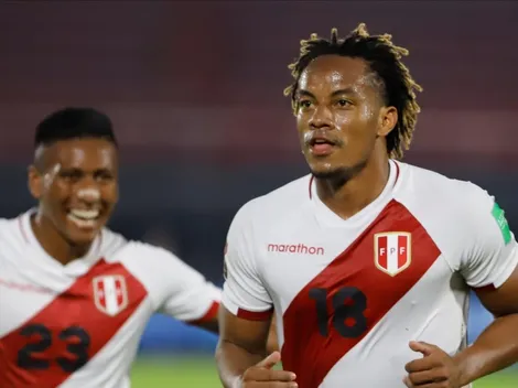 Gracias Carrillo: Paraguay y Perú empataron 2-2 con un doblete por lado