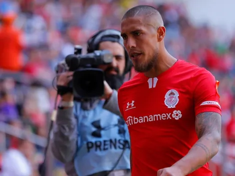 Alerta en Toluca: Vélez quiere quedarse con Maidana