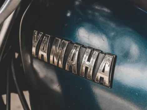 Aprende a eliminar las abolladuras de tu auto sin salir de casa