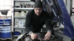 Cada cuánto es recomendable cambiar las bujías de tu vehículo