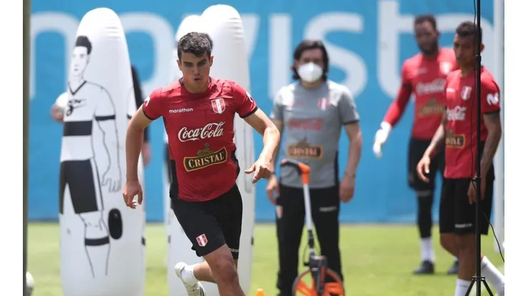 La Selección Peruaba debutará contra Paraguay en Asunción.