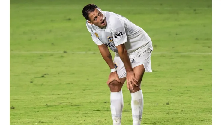MLS multó a Chicharito por violar protocolos de sanidad