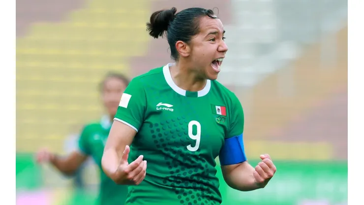 Charlyn Corral se perderá toda la temporada