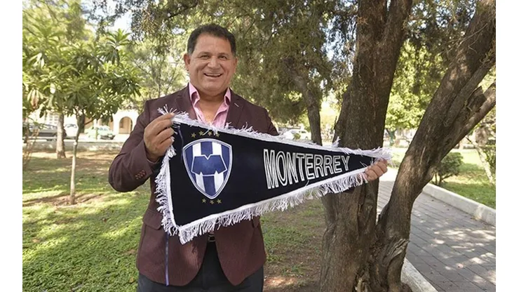 El Abuelo Cruz confesó la razón por la que salió de Rayados.