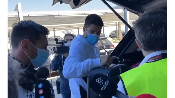 Siempre juntos: Suárez viajó en el avión de Messi para jugar las Eliminatorias