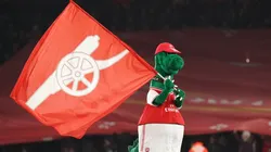 Todo es dolor: Arsenal despidió a Gunnersaurus, su emblemática mascota