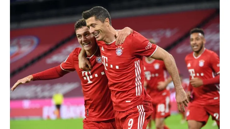 Con un póker de Lewandowski, Bayern Múnich le ganó 4 a 3 al Hertha Berlin