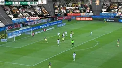 Nicolás Benedetti marca el 1-1.