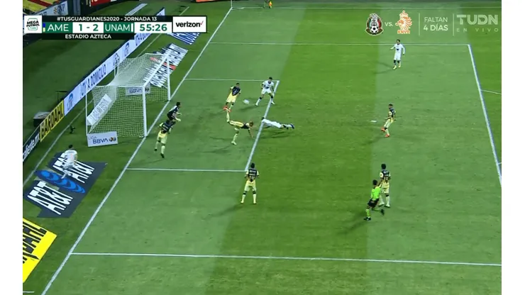 Golazo de Iturbe para América.