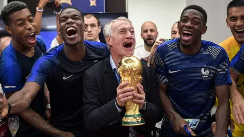 Pogba habría llamado a Dembélé para que deje Barcelona y vaya al United