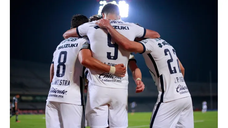 Pumas con nuevos positivos de COVID-19.