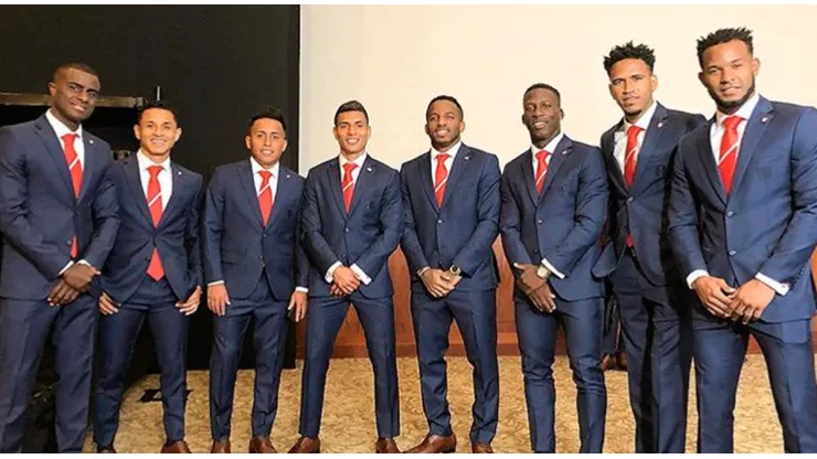 La Selección tiene que vestirse también de gala.