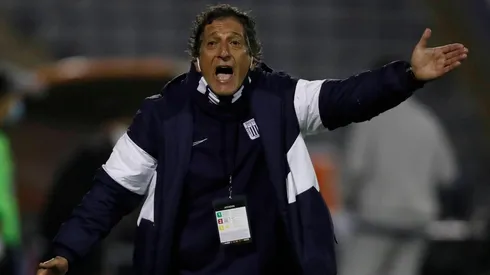 Mario Salas sigue sin ganar en la Copa Libertadores con Alianza Lima.