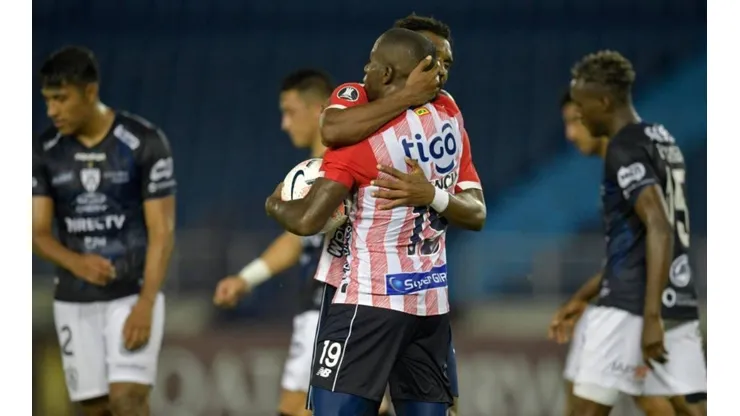 Qué canal transmite Junior vs. Barcelona SC por la Copa Libertadores