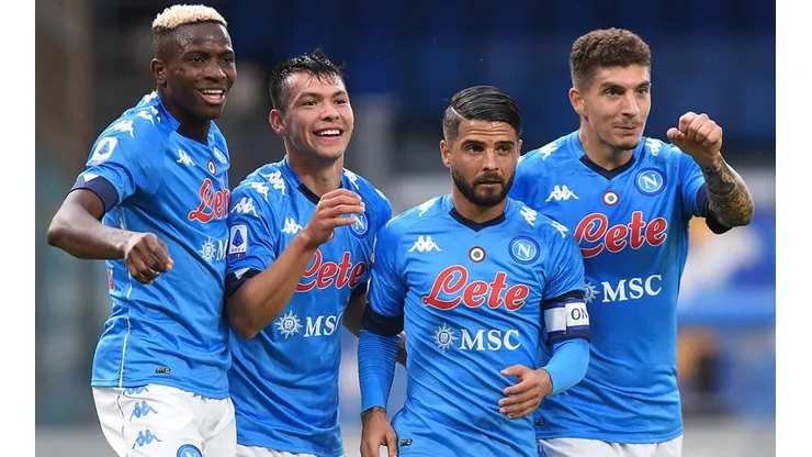 El 'Chucky' Lozano y todo el Napoli dieron negativo en las pruebas de coronavirus.