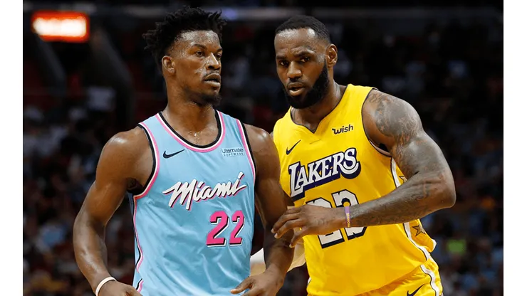 Jimmy Butler y LeBron James