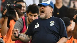 Diego Armando Maradona, entrenador de Gimnasia.