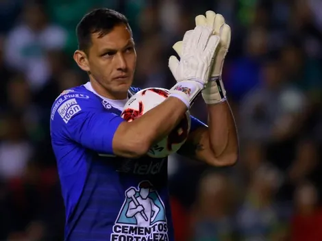 Rodolfo Cota podría quedar fuera de la Selección México por un problema dental