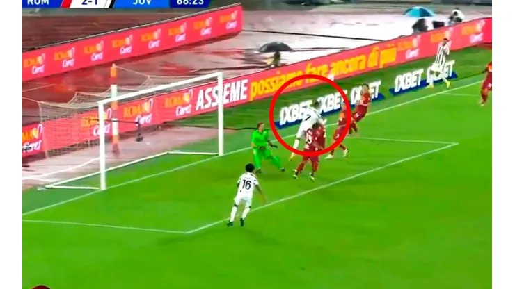 Cristiano saltó como Jordan y puso el empate de cabeza para la Juventus