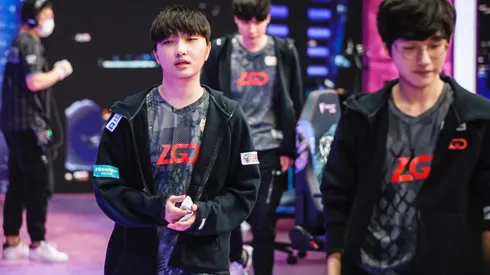LGD vence a V3 y será el rival de R7 en la próxima ronda de la Worlds 2020