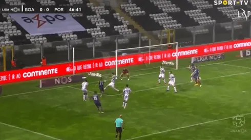 Golazo de Jesús Corona.