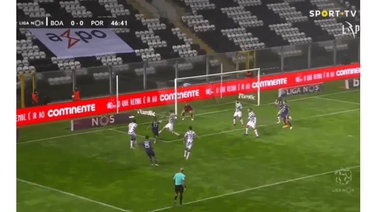 Golazo de Jesús Corona.