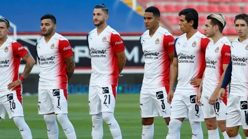 Afición de Chivas destroza a jugadores tras convocatoria al Tri