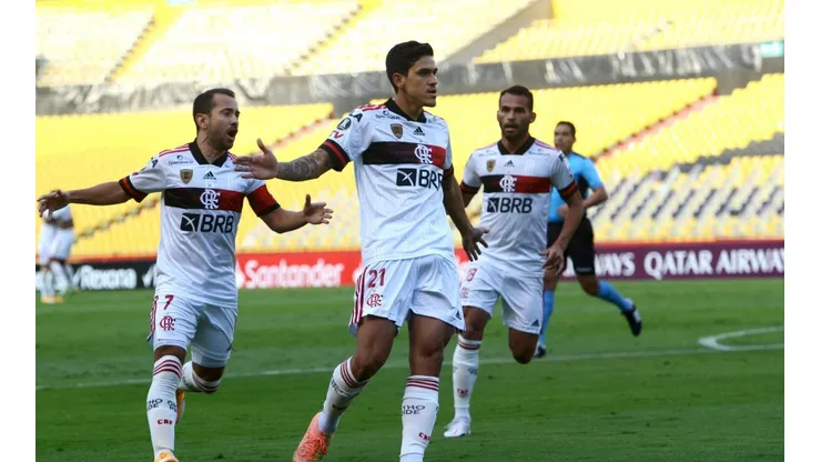 A Flamengo no le pesaron las bajas por COVID-19 y le ganó a Barcelona SC