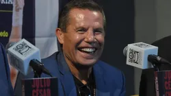 Julio César Chávez le lanzó un tiro a David Faitelson. (Getty)