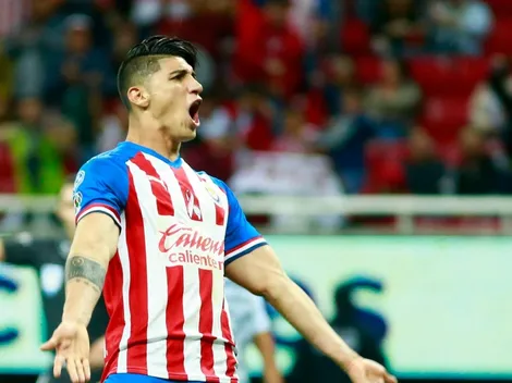 Chivas: Alan Pulido criticó el intercambio de camisetas tras el Clásico Nacional