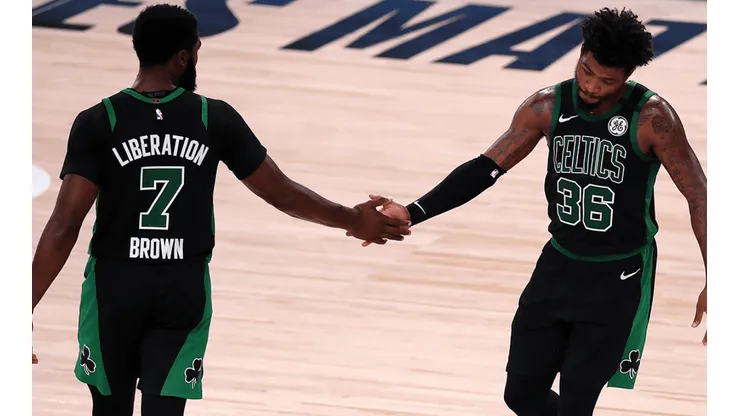 Jaylen Brown y Marcus Smart (Getty Images)