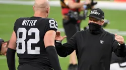 Jon Gruden celebra primer triunfo en casa de los Raiders | Foto: Getty Images