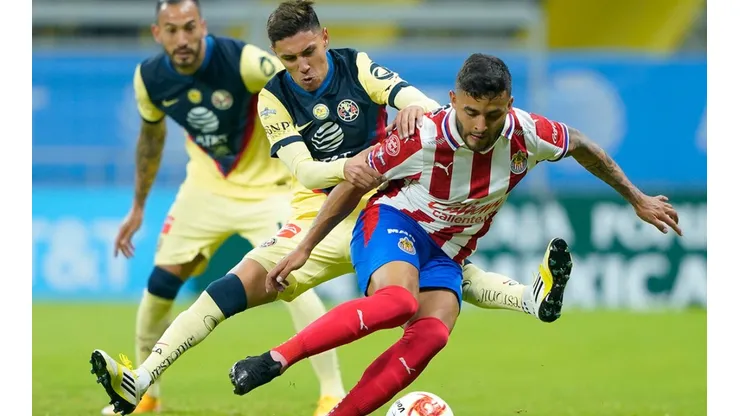 El Clásico Nacional no tuvo la audiencia esperada pese a no haber afición en el estadio. (Cortesía: Liga MX / IMAGO 7)
