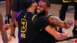 Anthony Davis y LeBron James (Getty Images)