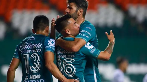 León dio cátedra y venció a Pumas por el Guard1anes 2020