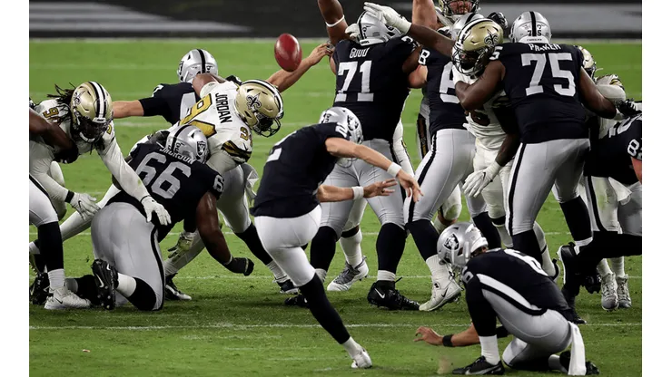 El gol de campo de Las Vegas Raiders (Getty Images)