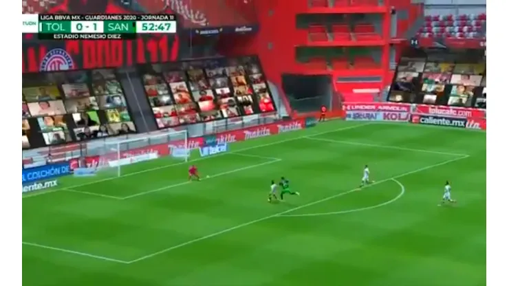 Golazo de Octavio Rivero para Santos Laguna.