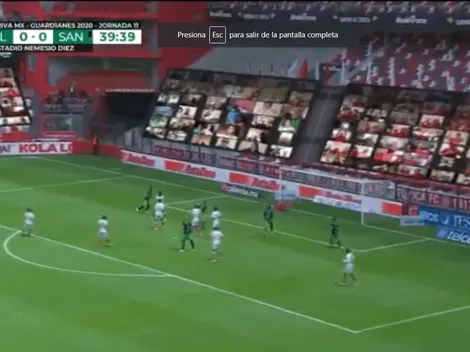 ¡De volea y de primera! Gael Sandoval y un verdadero golazo para Santos Laguna
