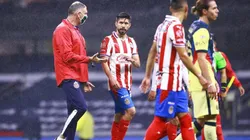 Oribe Peralta hizo su descargo tras las críticas que recibió por su "charla americanista"