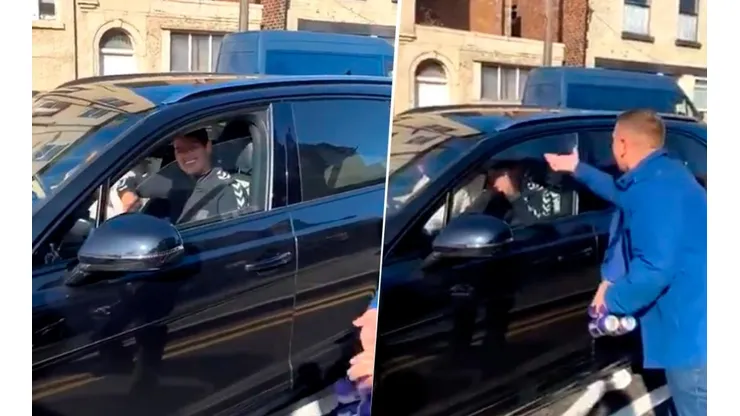 El obsequio de unos hinchas del Everton a James Rodríguez en Liverpool.