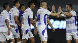 En medio de polémicas, Cruz Azul venció a Mazatlán y es líder