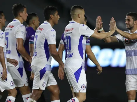 En medio de polémicas, Cruz Azul venció a Mazatlán y es líder