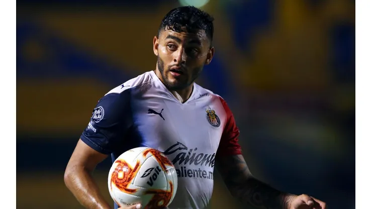 Alexis Vega cruzó a Herrera y afirmó que nunca jugaría en el América