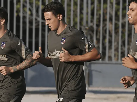 Arias regresó a los entrenamientos con el Atlético de Madrid y busca aclarar su incierto futuro