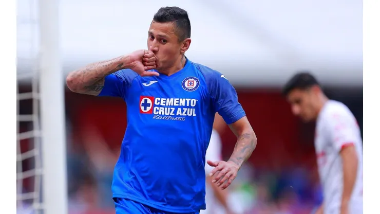 Cata Domínguez no se irá de Cruz Azul por su padre (Getty Images)