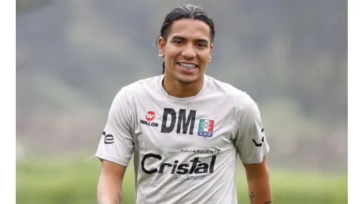 Dayro Moreno no se cambia por nadie y se presentó satisfecho por regresar al club de sus amores