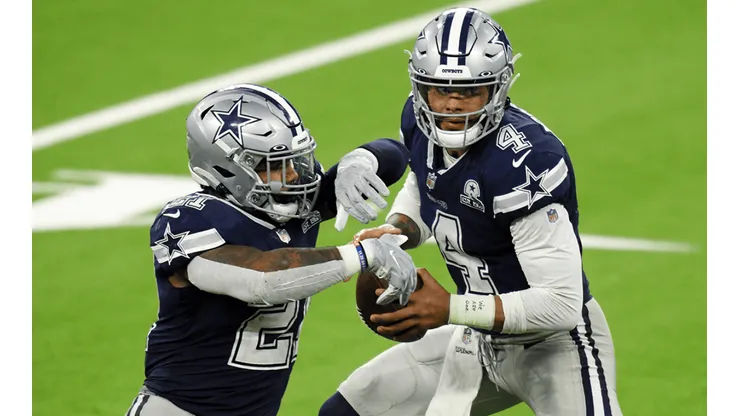 Ezekiel Elliott y Dak Prescott (Getty Images)