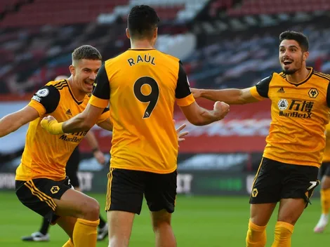 Raúl Jiménez le dio la victoria a Wolves en el debut por Premier